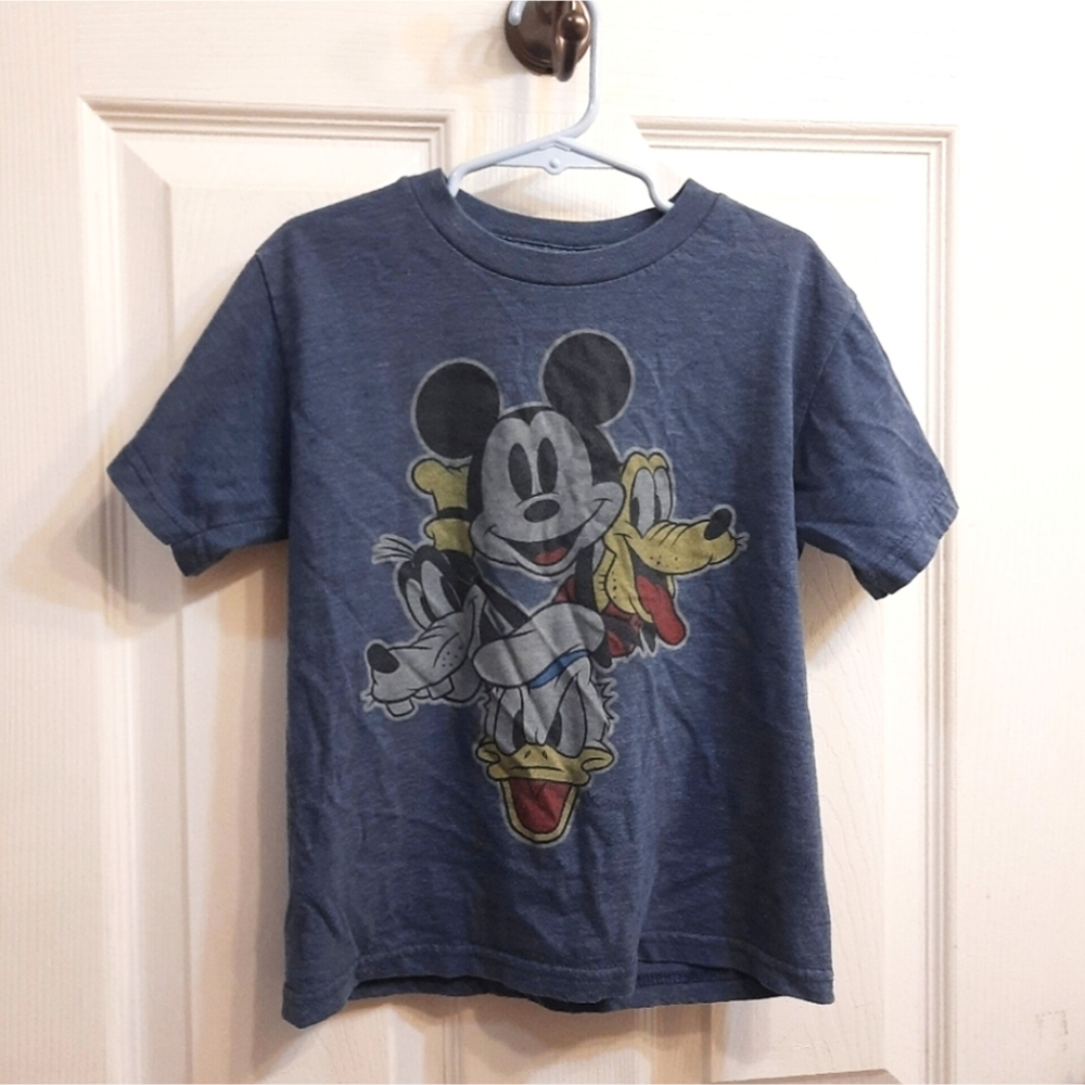 Youth Navy Blue Disney Character Tee💙⭐️